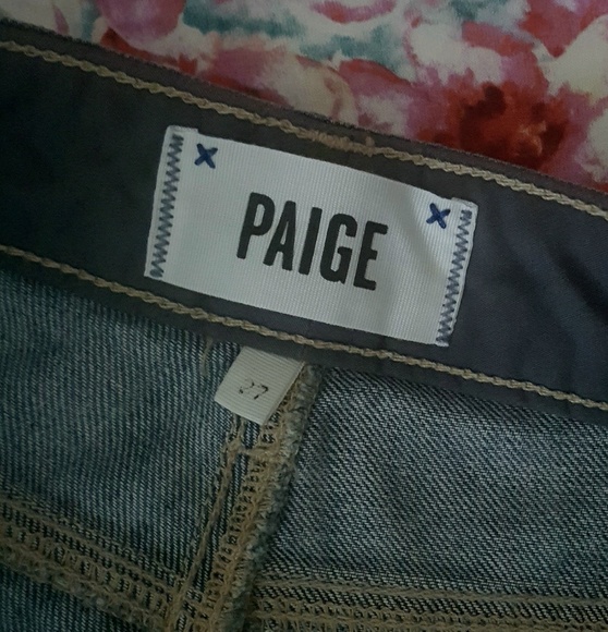 🍬PAIGE🍬 Distressed Patched Skinny Blue Jeans - Picture 3 of 8